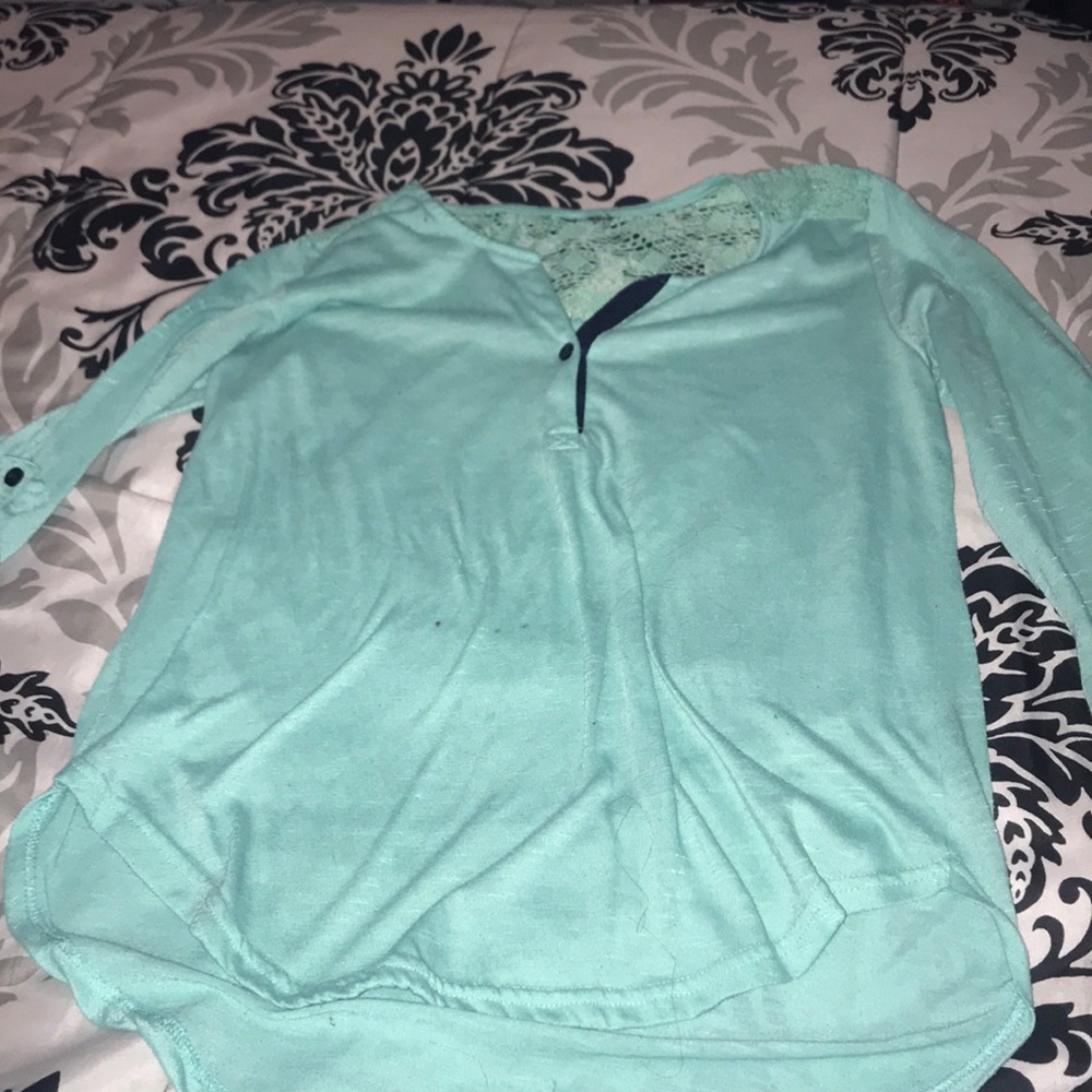 teal blouse
